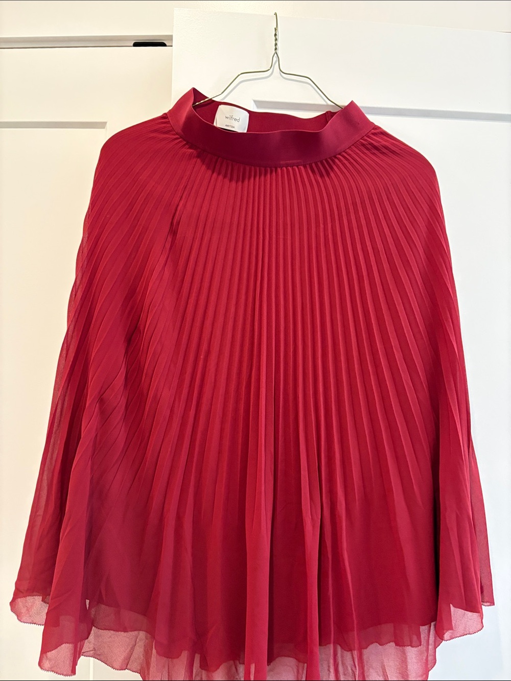 Wilfred Pleated Midi Skirt in Deep Red